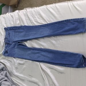 Blue skinny jeans